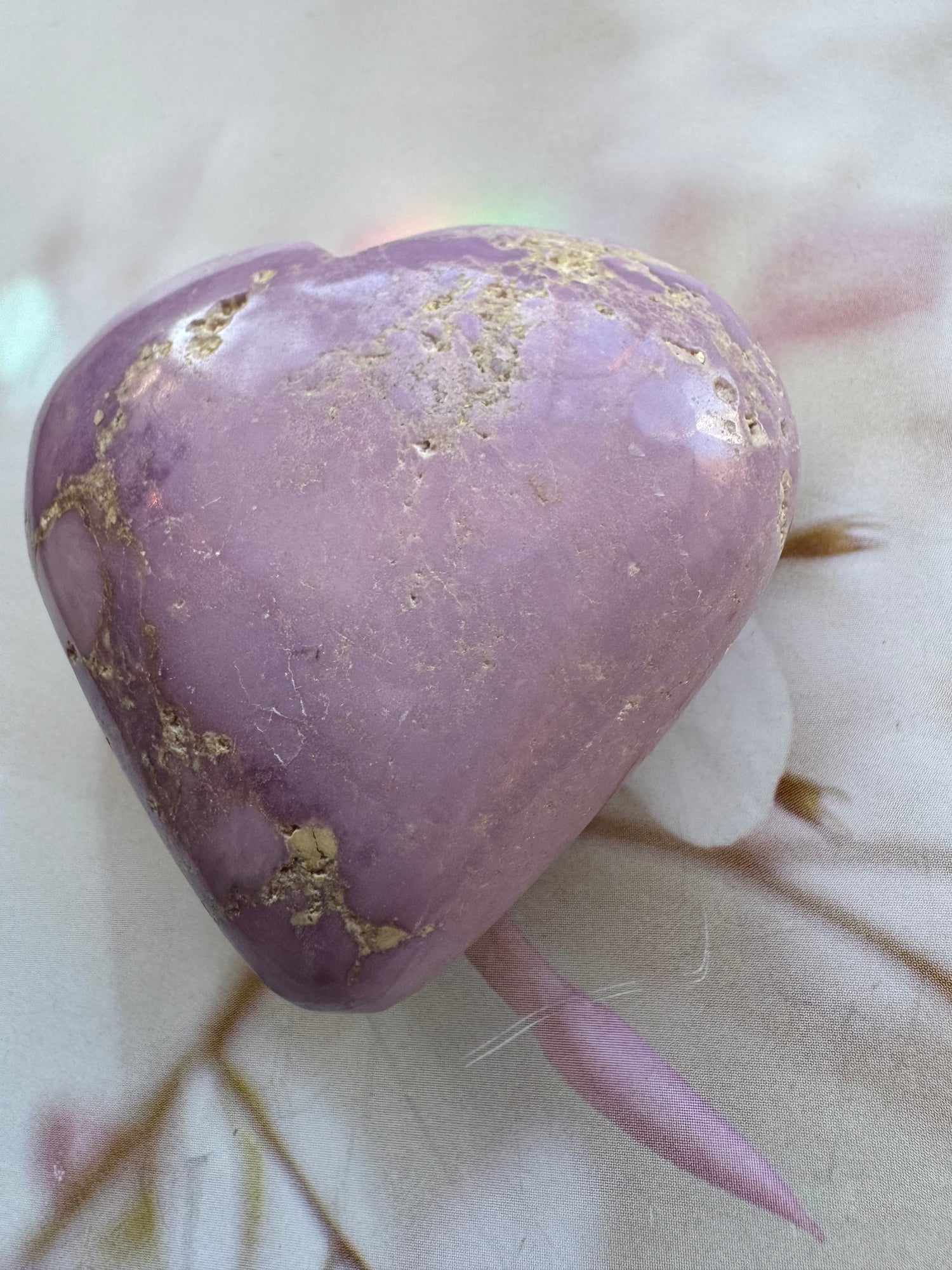 Phosphosiderite Heart 95 g Peru Pastel Beauty - Moon Room Shop and Wellness