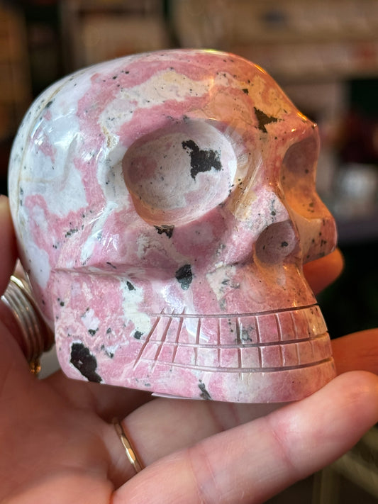 Rhodonite Skull -398 g- Peru - Moon Room Shop and Wellness