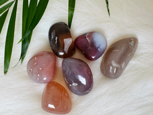 Grey Agate Tumbled - Moon Room Shop and Wellness