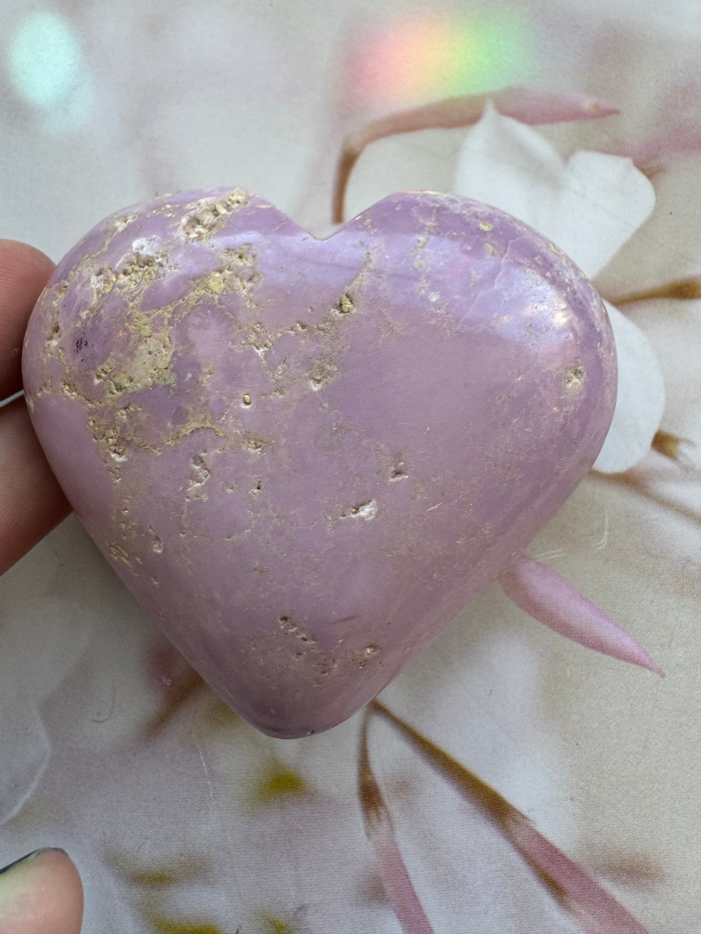 Phosphosiderite Heart 95 g Peru Pastel Beauty - Moon Room Shop and Wellness