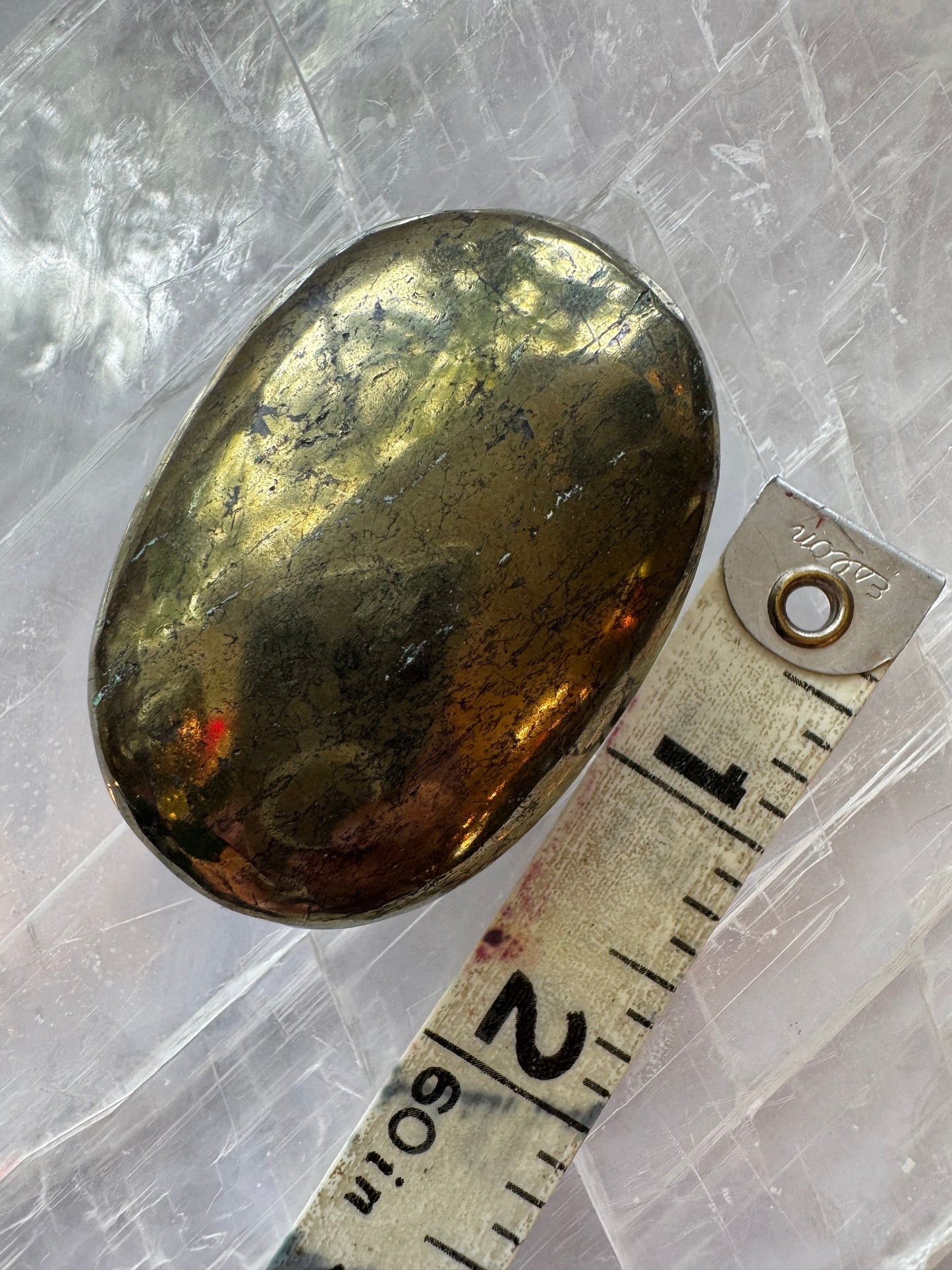 Chalcopyrite Palmstone 93 g Peru - Moon Room Shop and Wellness