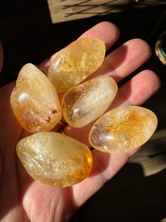 Citrine Tumbled Large 20-30 mm - Moon Room Shop and Wellness