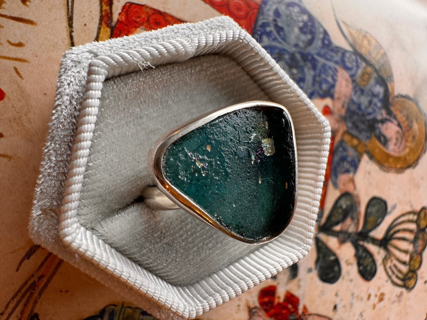 Roman Glass Sterling Silver Ring Size 7 - Moon Room Shop and Wellness
