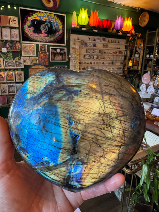 Labradorite Flashy Heart 3.25 lb  Madagascar Beauty! - Moon Room Shop and Wellness