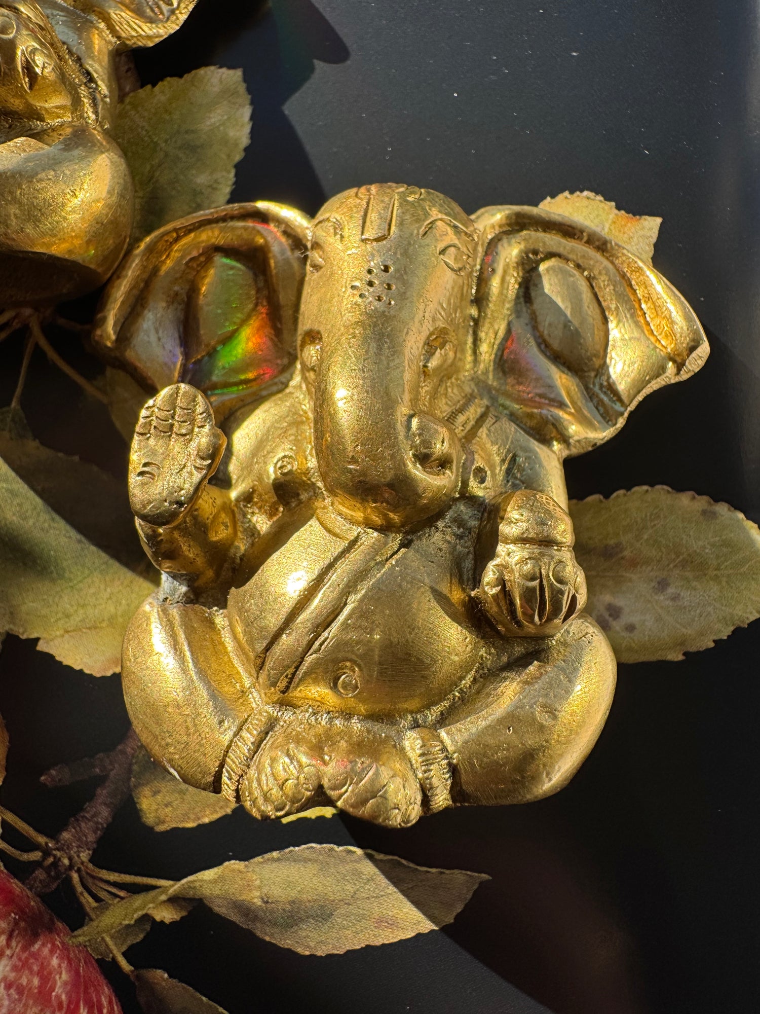 Ganesh Statue Brass Large 2.8 x 2.5 in - Moon Room Shop and Wellness