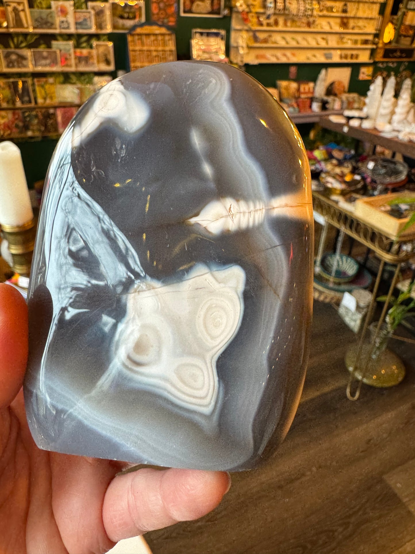 Orca Agate Freeform 1.24 lb - Moon Room Shop and Wellness