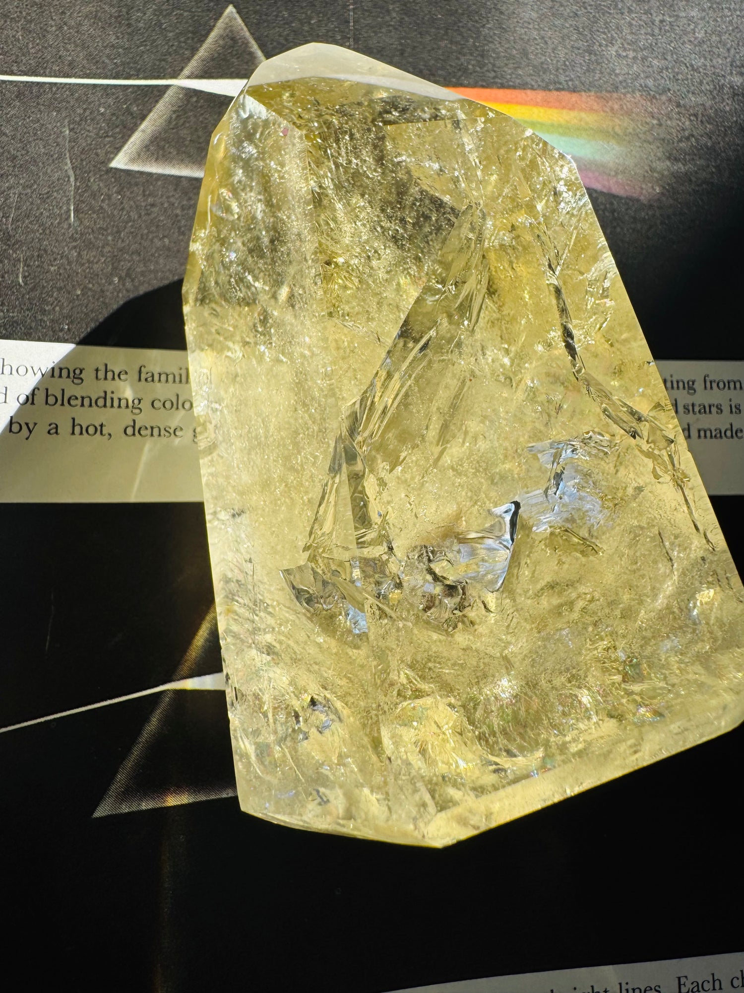 Lemon Quartz Tower 268 g  Brazil Gorgeous - Moon Room Shop and Wellness