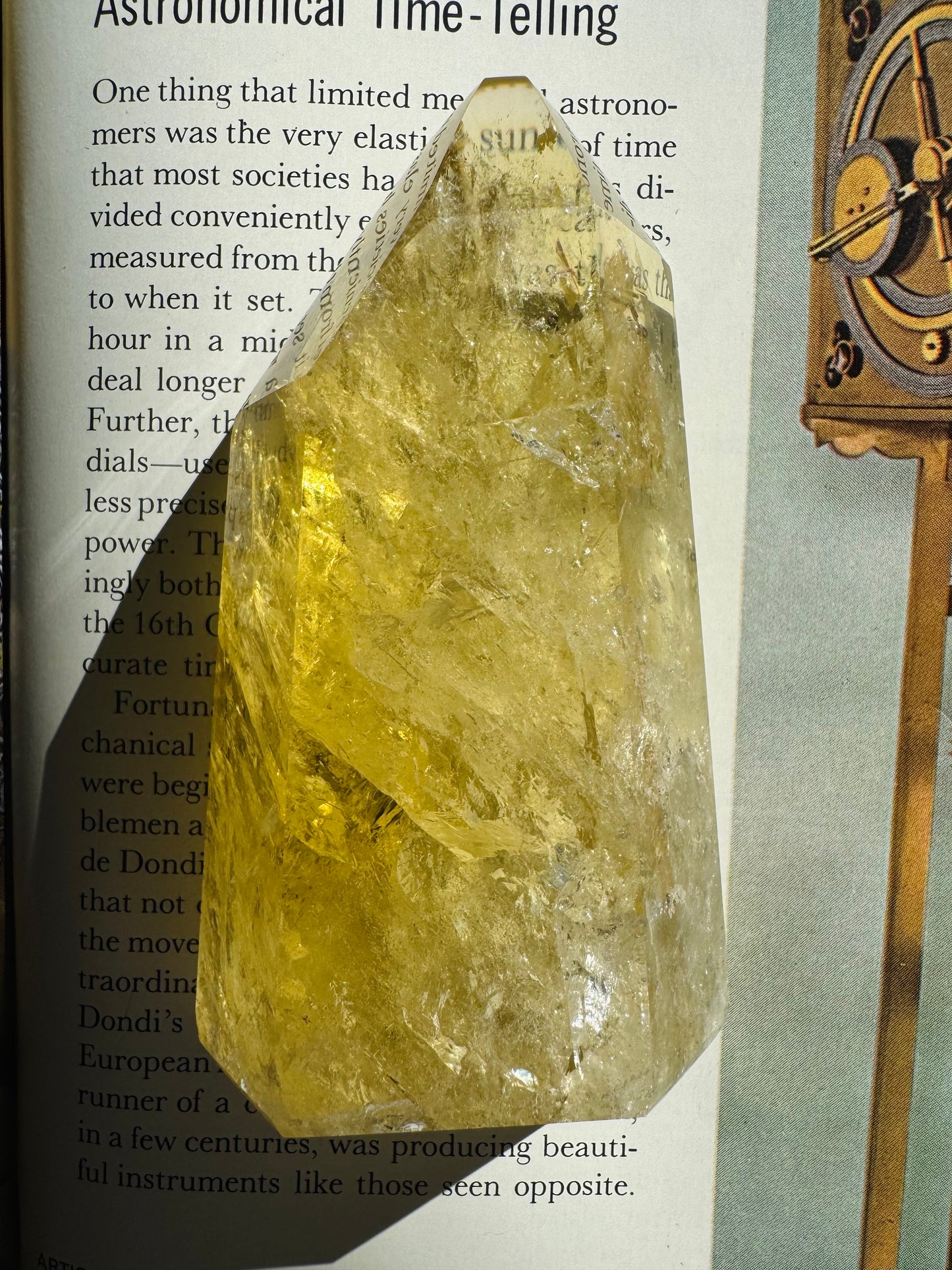 Lemon Quartz Tower 248 g  Brazil Gorgeous - Moon Room Shop and Wellness