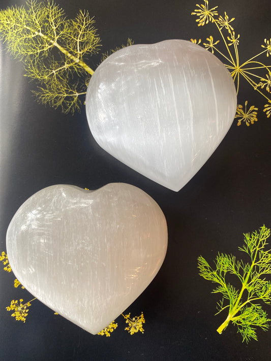 Selenite Heart Large - Moon Room Shop and Wellness