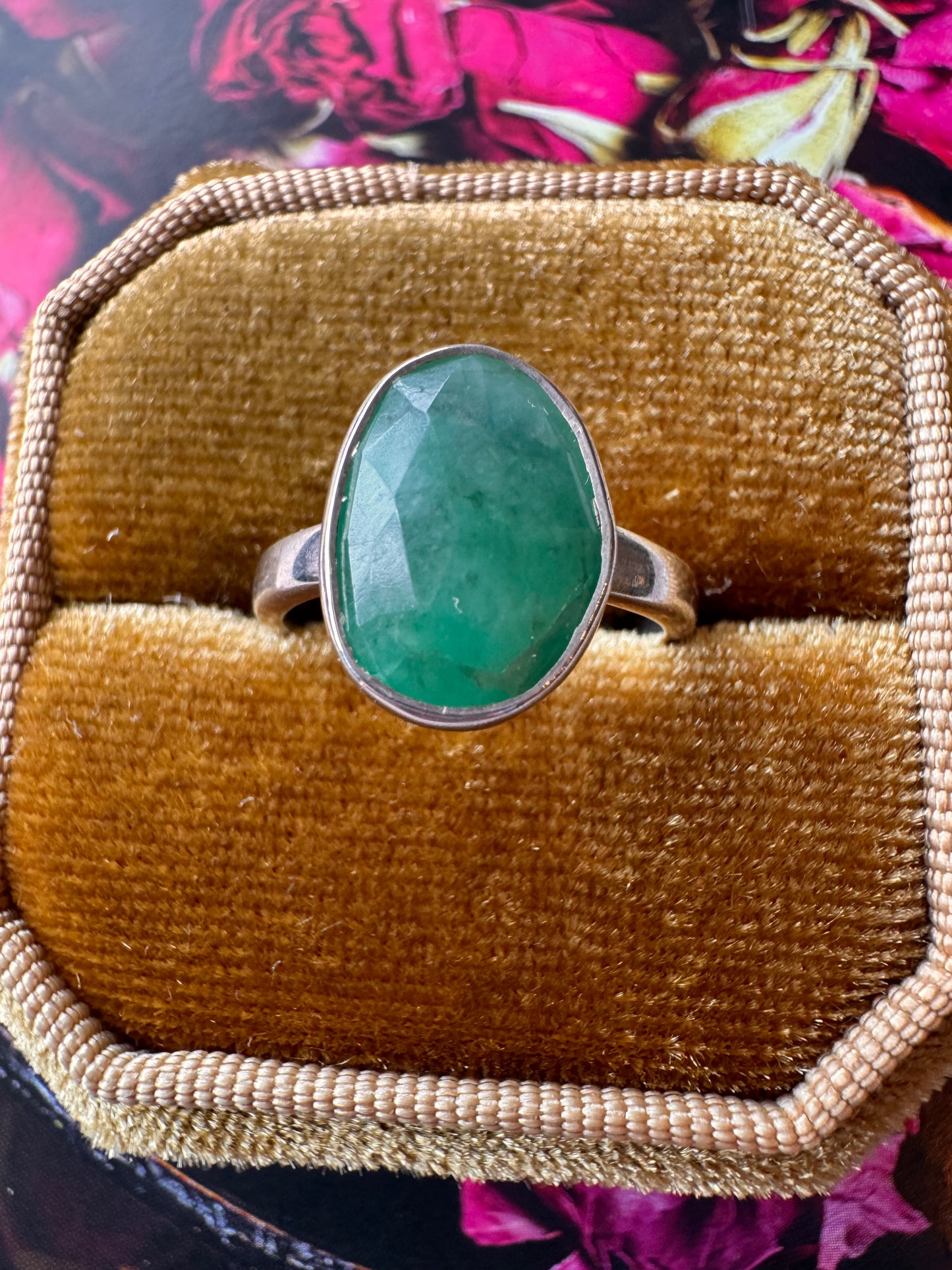 Emerald Sterling Silver Ring Size Adjustable 7-9 - Moon Room Shop and Wellness