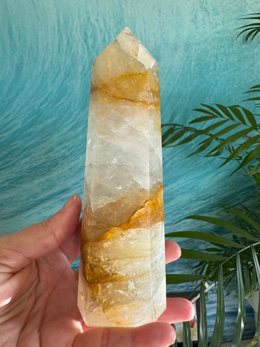 Golden Healer Quartz Tower 410 g Brazil - Divine Beauty - Moon Room Shop and Wellness