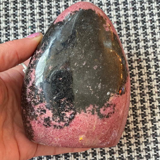Rhodonite Freeform 966 g - Moon Room Shop and Wellness