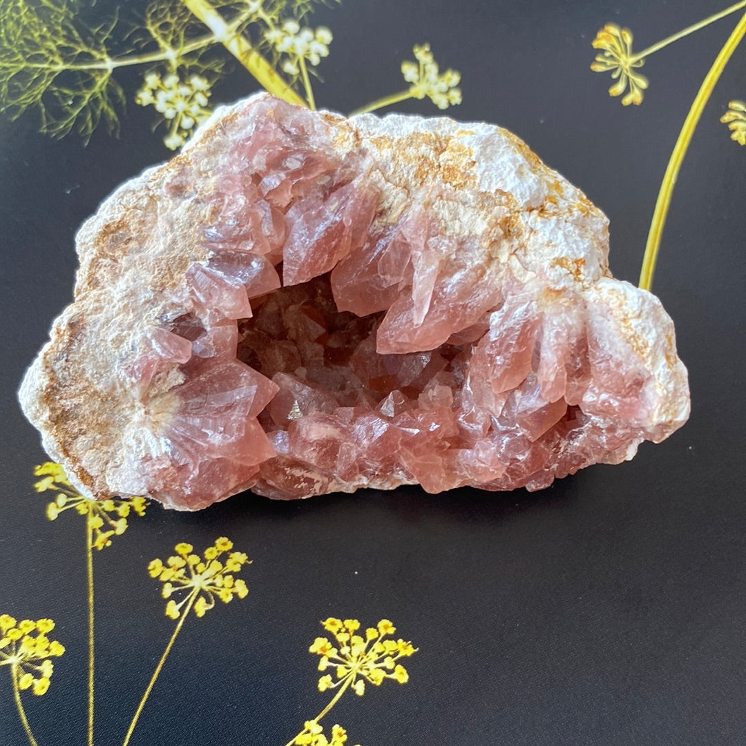 Pink Amethyst Geode - 80 g - Argentina - Moon Room Shop and Wellness