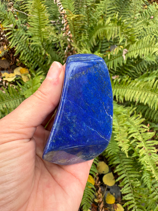 Lapis Lazuli Standing Freeform 282 g Afghanistan - Moon Room Shop and Wellness