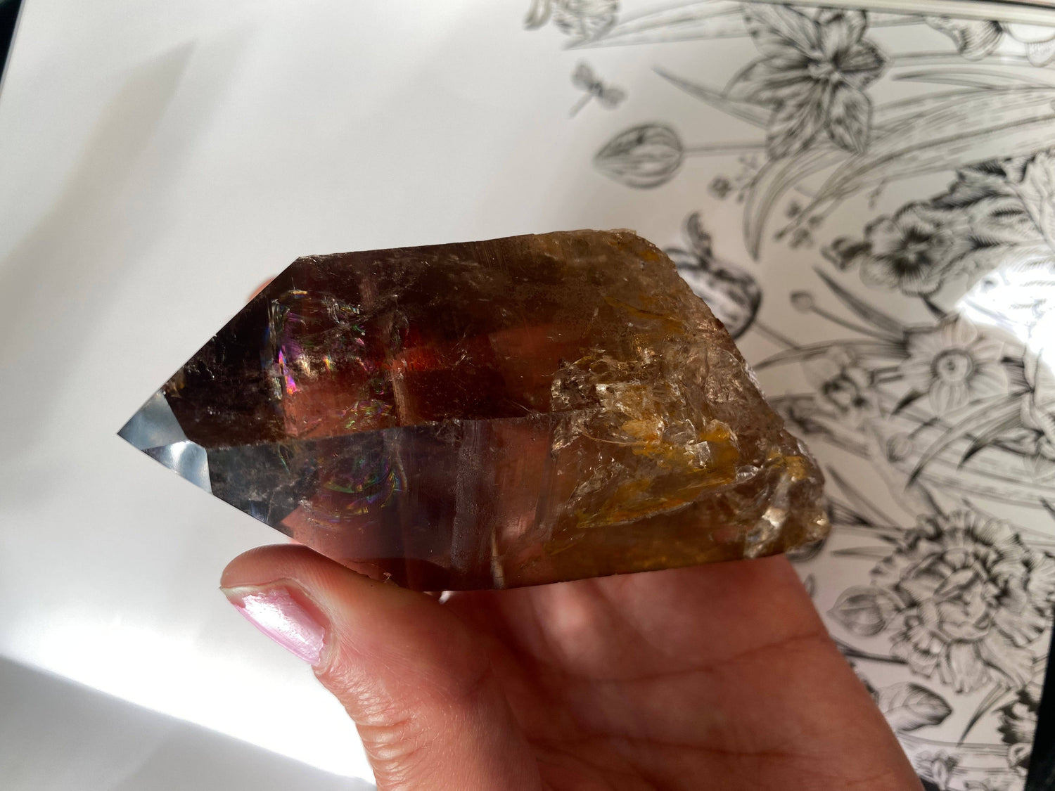 Smoky Quartz Point 255 g Brazil - Moon Room Shop and Wellness