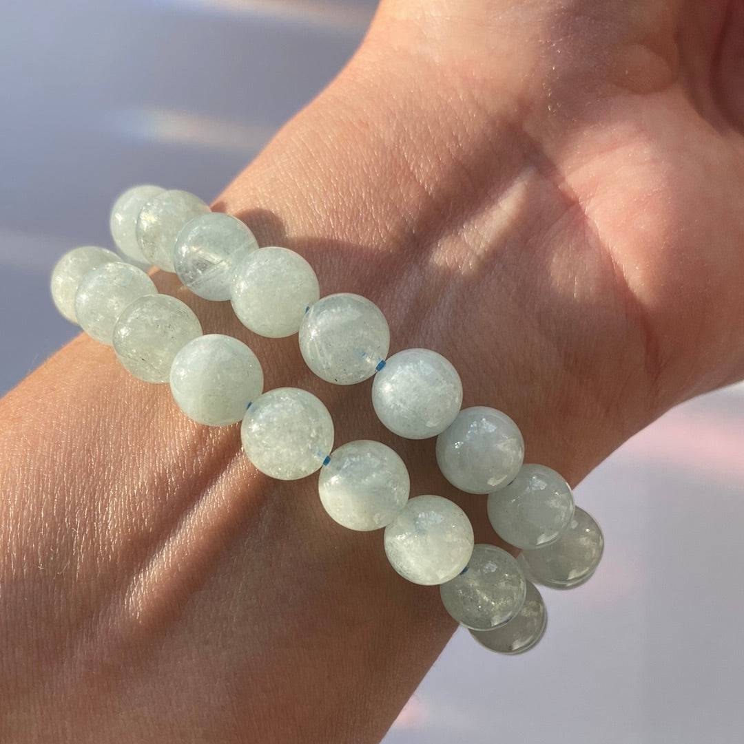 Natural Aquamarine Stretch Bracelet - Moon Room Shop and Wellness