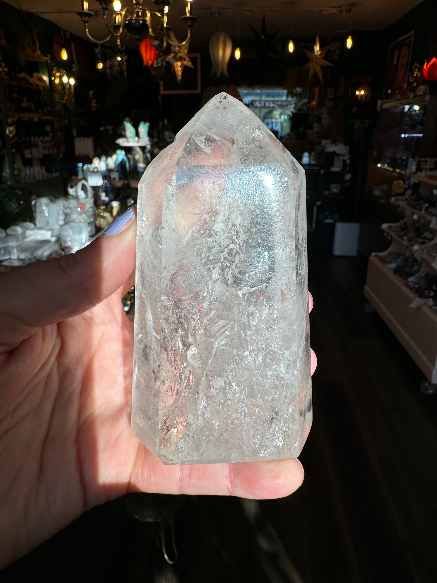 Clear Quartz Tower 389 g - Moon Room Shop and Wellness