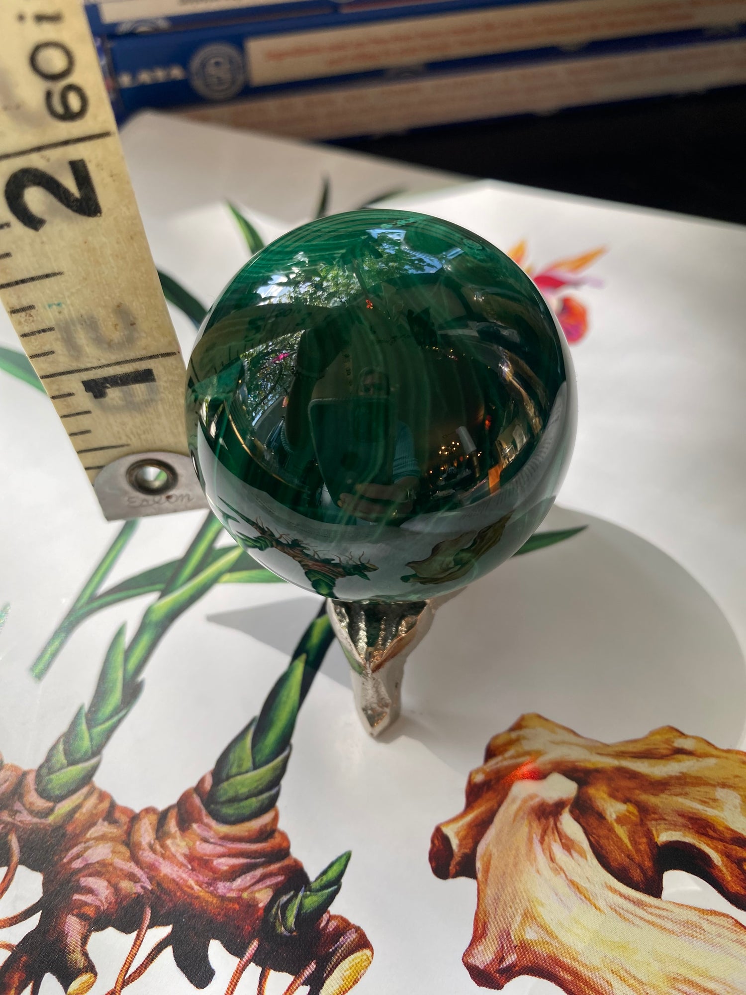 Malachite Sphere 187 g - Moon Room Shop and Wellness