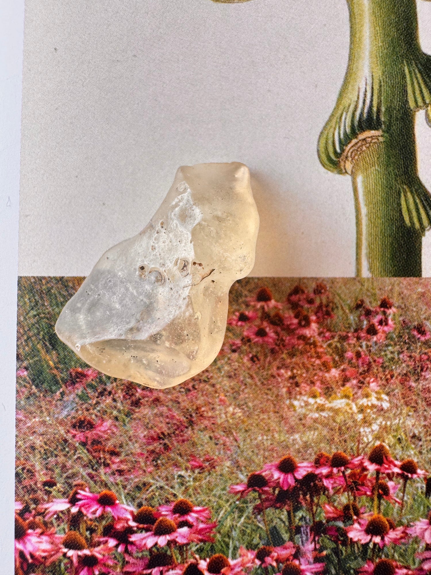 Libyan Desert Glass Tektite 3.5 gram - Moon Room Shop and Wellness