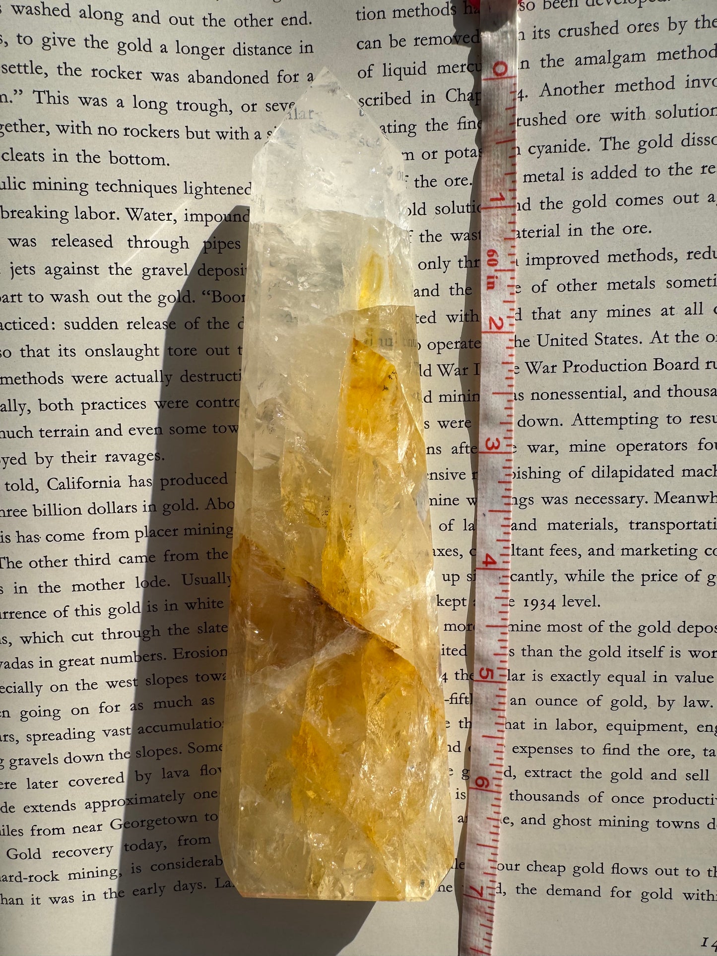 Golden Healer Quartz Tower 290 g Brazil - Divine Beauty