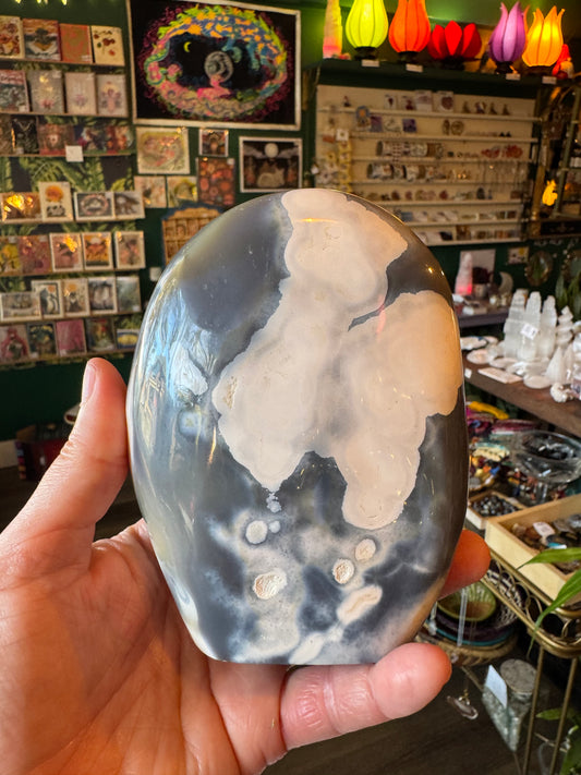 Orca Agate Freeform 1.85 lb - Moon Room Shop and Wellness