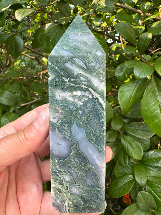 Moss Agate Tower 296 g - Moon Room Shop and Wellness