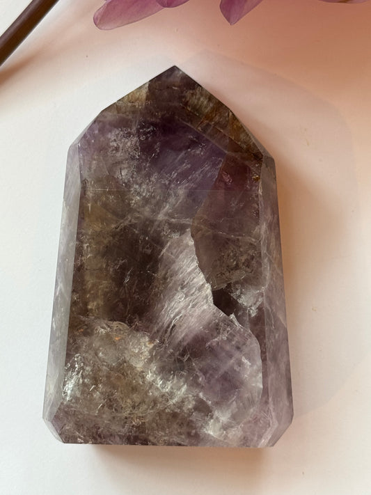 Super Seven/Melody Stone Gorgeous Tower 277 g- Brazil - Moon Room Shop and Wellness