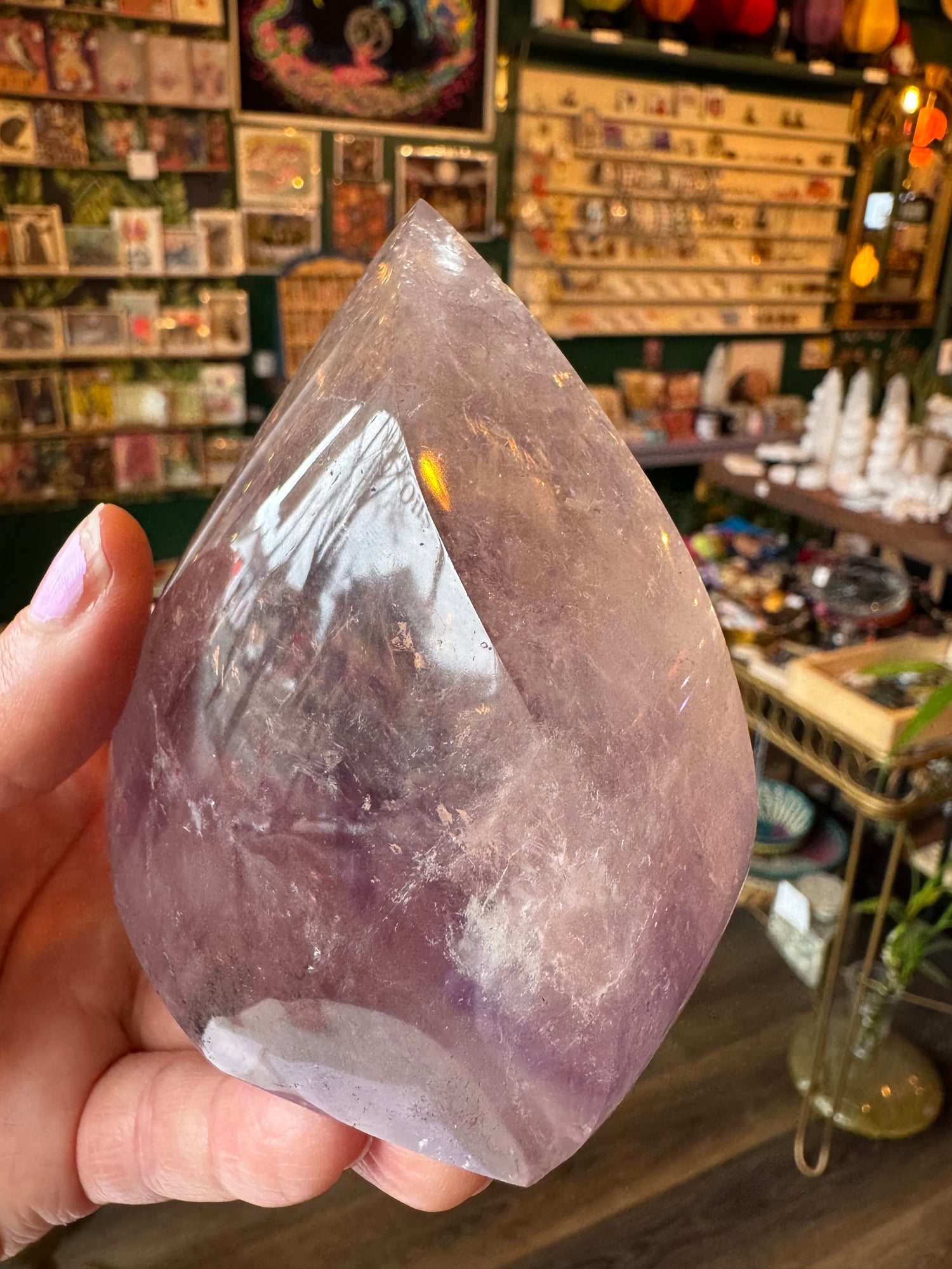 Amethyst Flame 398 g Brazil Beauty - Moon Room Shop and Wellness