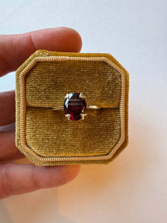 Garnet Faceted Sterling Silver Ring Size 8 - Moon Room Shop and Wellness