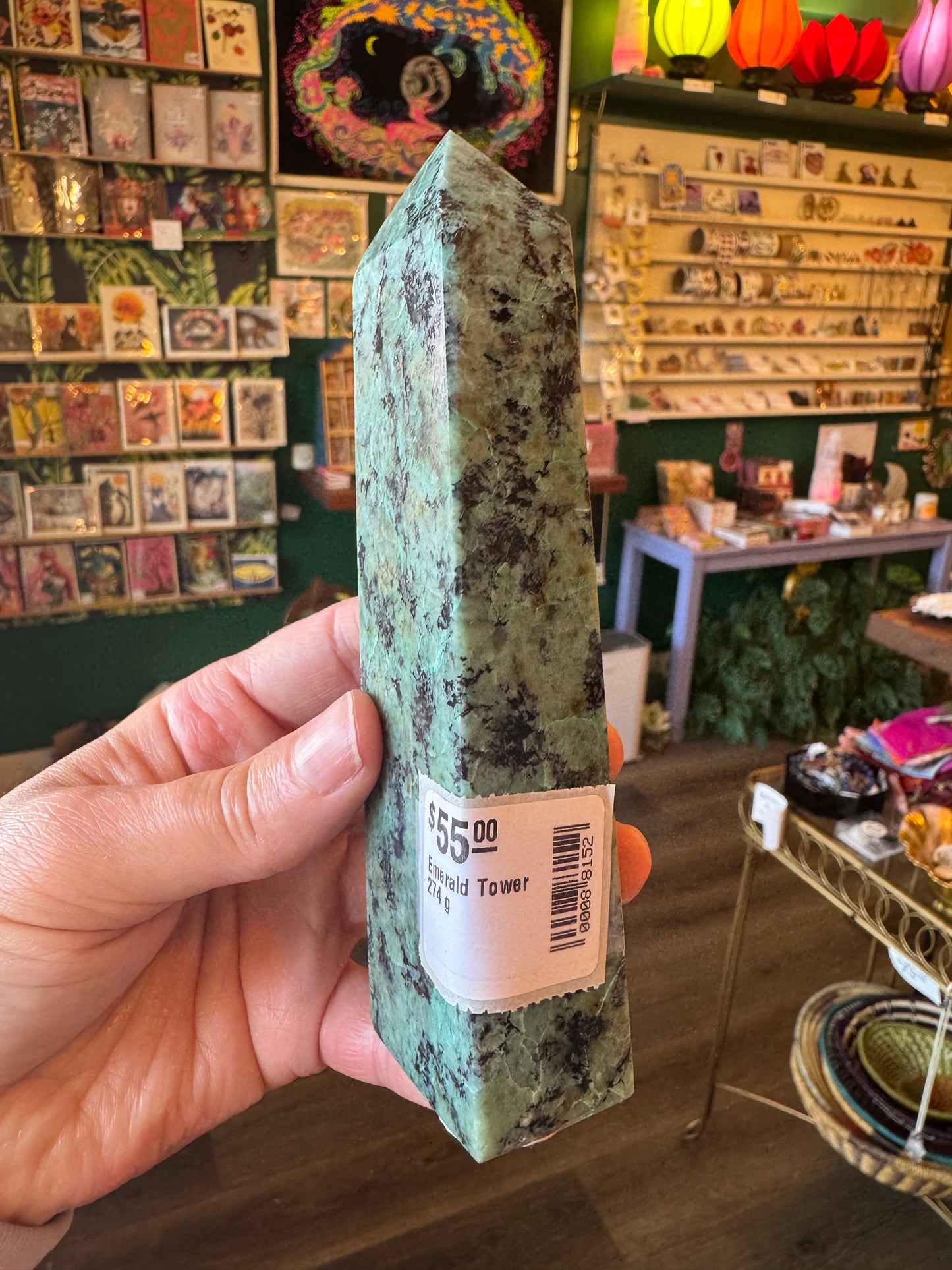 Emerald Tower 274 g - Moon Room Shop and Wellness