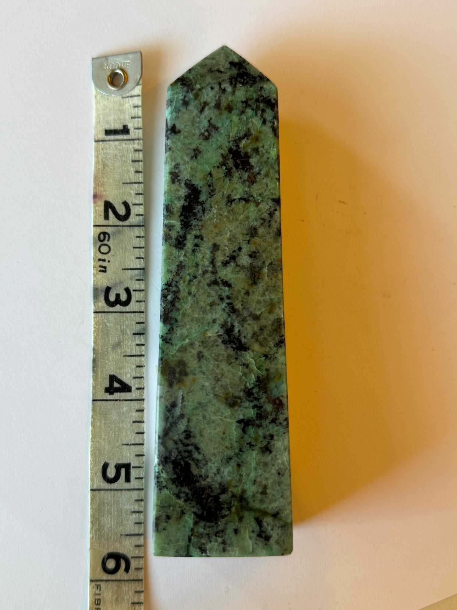Emerald Tower 274 g - Moon Room Shop and Wellness