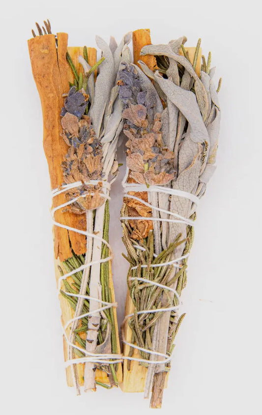 Palo Santo Floral Herbal Smudge - Moon Room Shop and Wellness