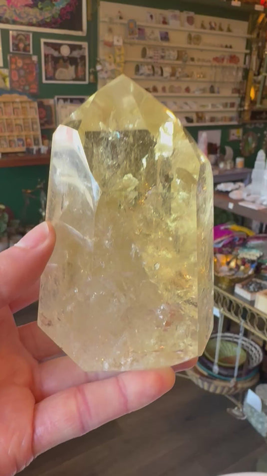 Lemon Quartz Tower 1.19 lbs Brazil