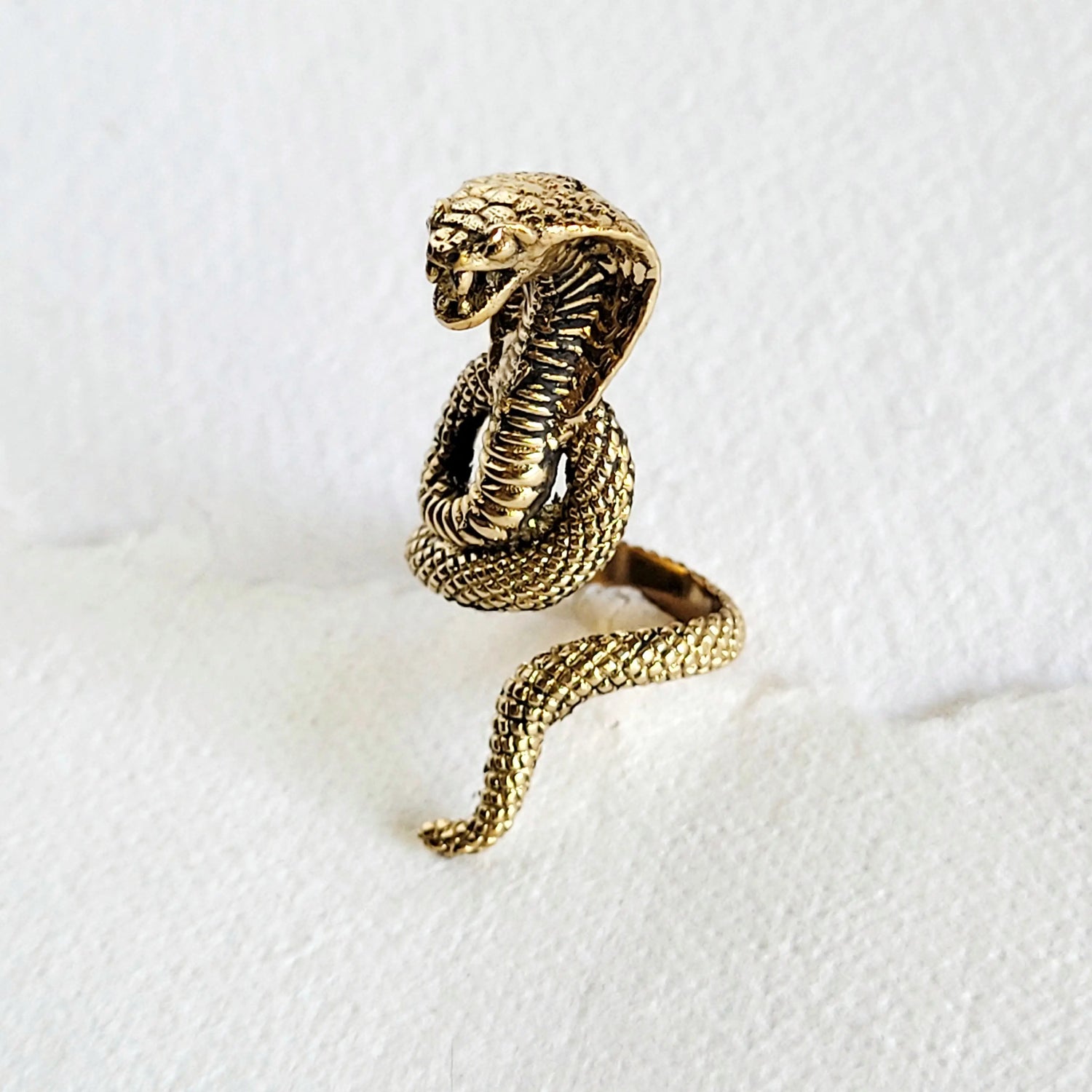 Cobra Ring- Adjustable- - Moon Room Shop and Wellness