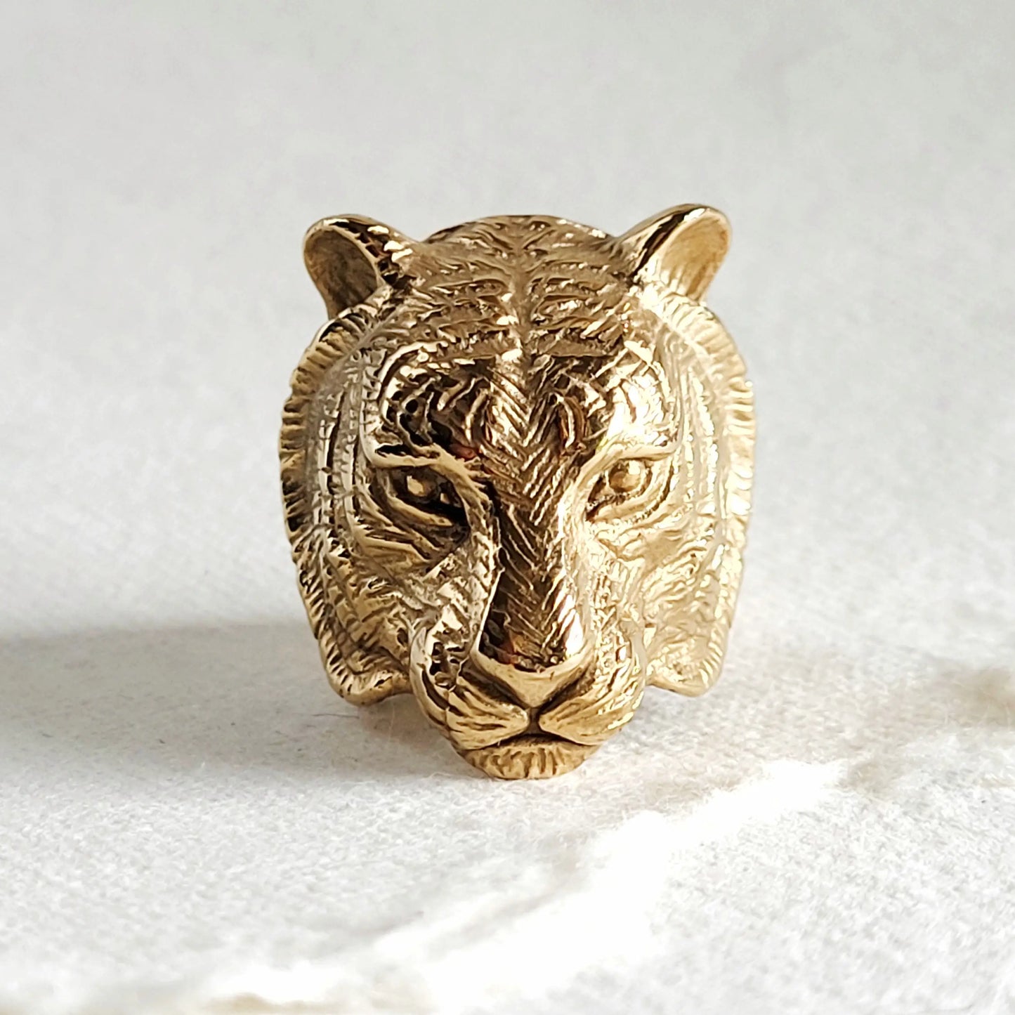 Tiger Lion Animal Ring 18 kt Gold Plated Size 9 - Moon Room Shop and Wellness