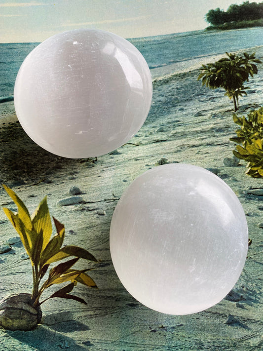 Selenite Palm Stone - Moon Room Shop and Wellness